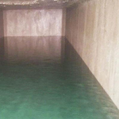 Como o clima e a poluição afetam a Impermeabilização de Caixas Dágua em São Paulo